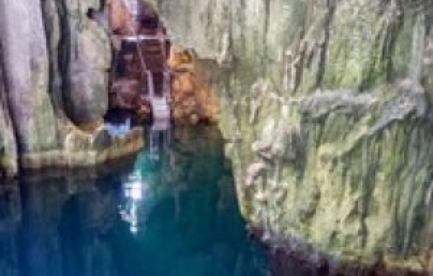 Sawa-I-Lau Caves (Yasawa Islands) Tour Fiji