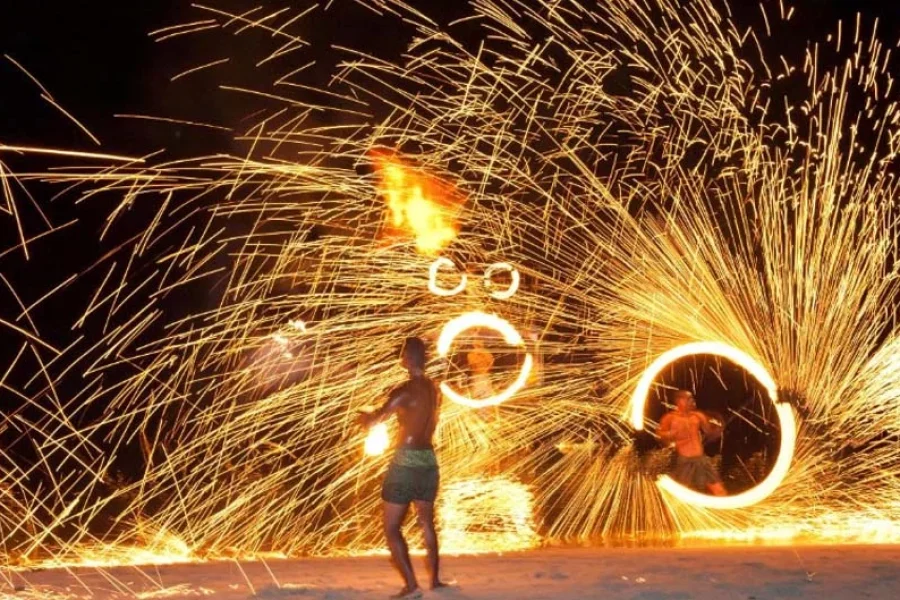 Sunset, Cruise & ‘Lovo’ Night ft ‘Fire Dance’