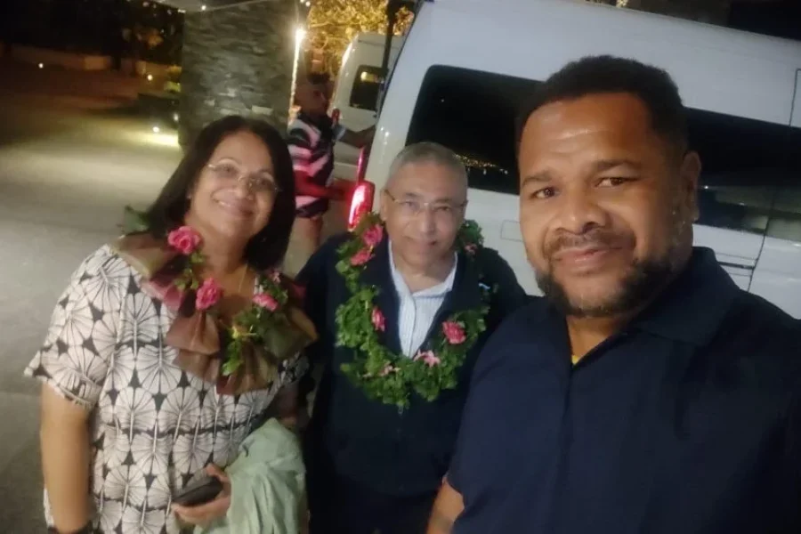 Nadi Airport to Tanoa Hotel (Novotel Nadi)